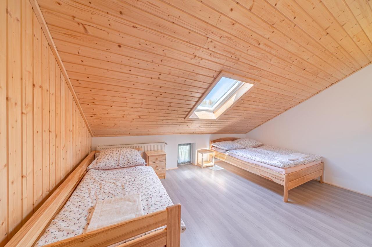 Krmelec U Kravi Hory Hotel Dolní Malá Úpa Buitenkant foto